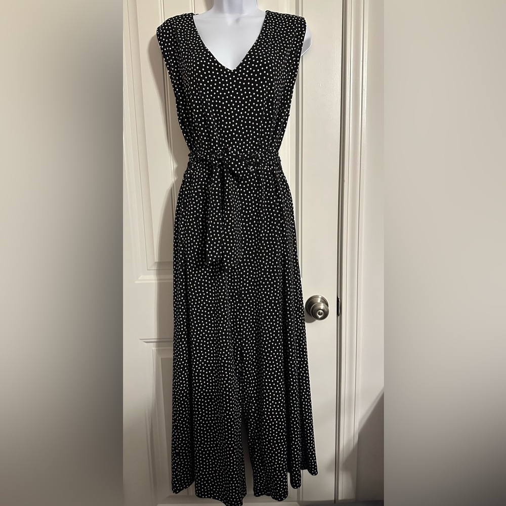 Tahari Women’s Black and White Dotted Jumpsuit size 14